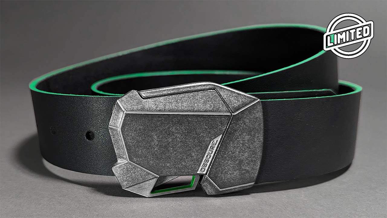 Fractal 2.0 in futuristic antique stone and off-white finish with green accents on black and green leather belt. Push the quick release button to unlock.