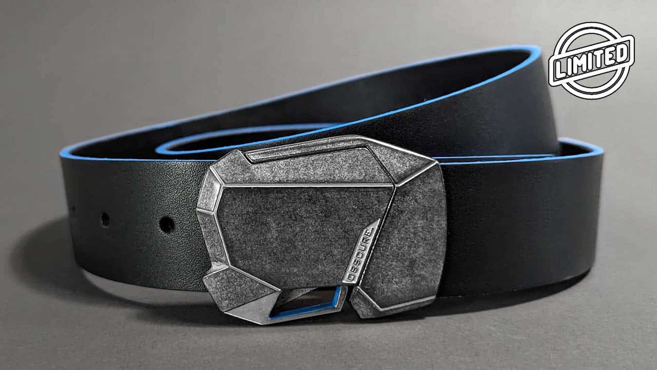 Fractal 2.0 in futuristic antique stone and off-white finish with blue accents on black and blue leather belt. Push the quick release button to unlock.
